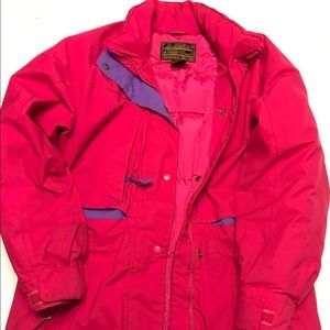 Ladies Eddie Bauer Goose Down parka jacket.
